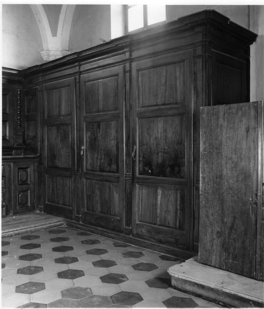 armadio da sacrestia, opera isolata - bottega piemontese (seconda metà sec. XIX)