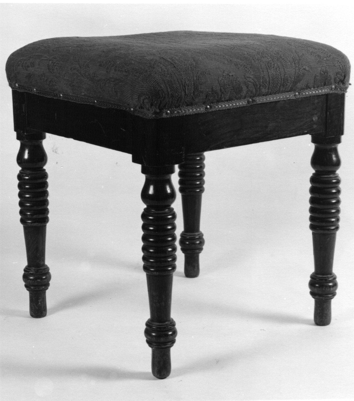 sgabello, serie - ambito astigiano (sec. XIX)