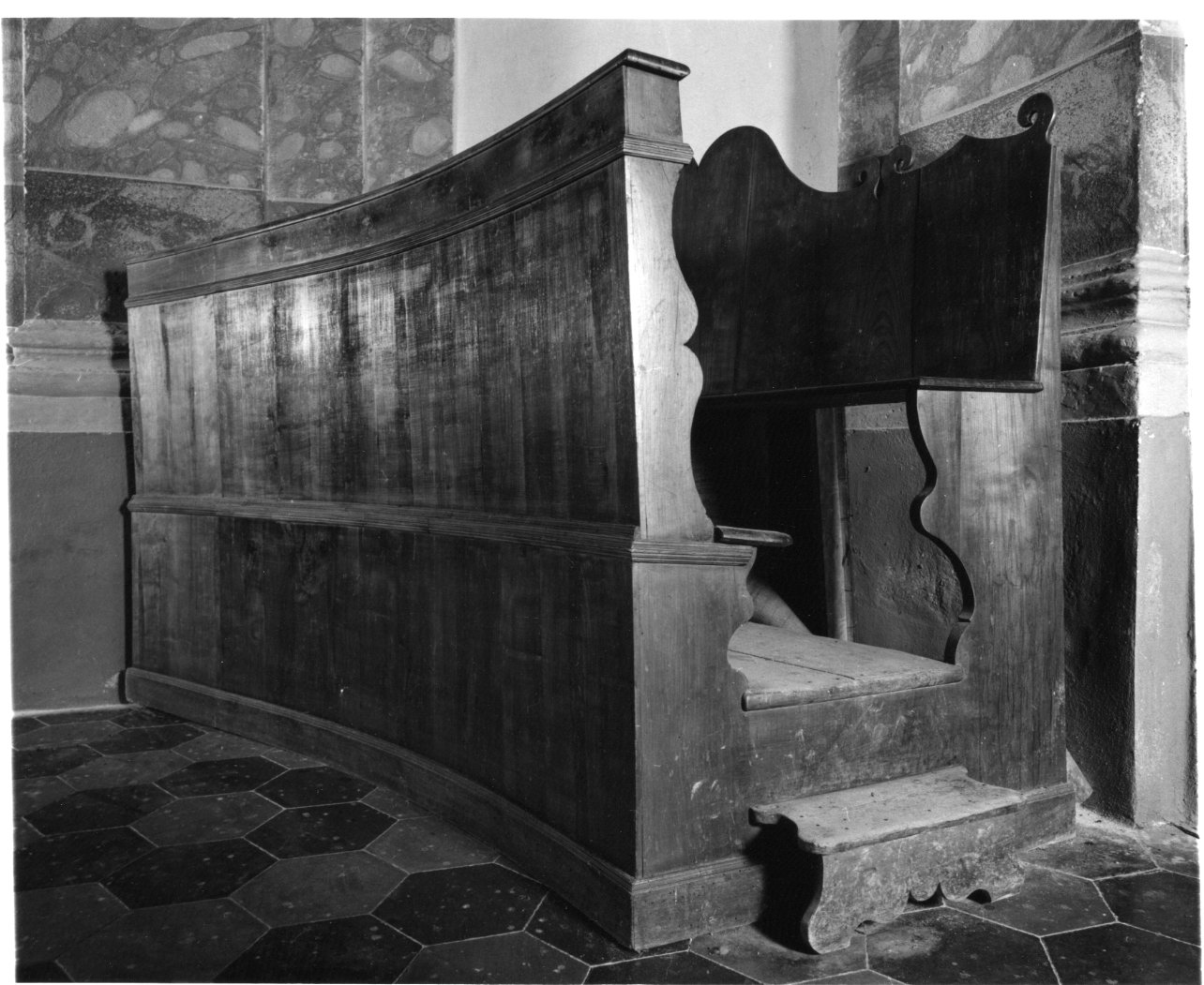 banco da chiesa, opera isolata - ambito astigiano (inizio sec. XX)