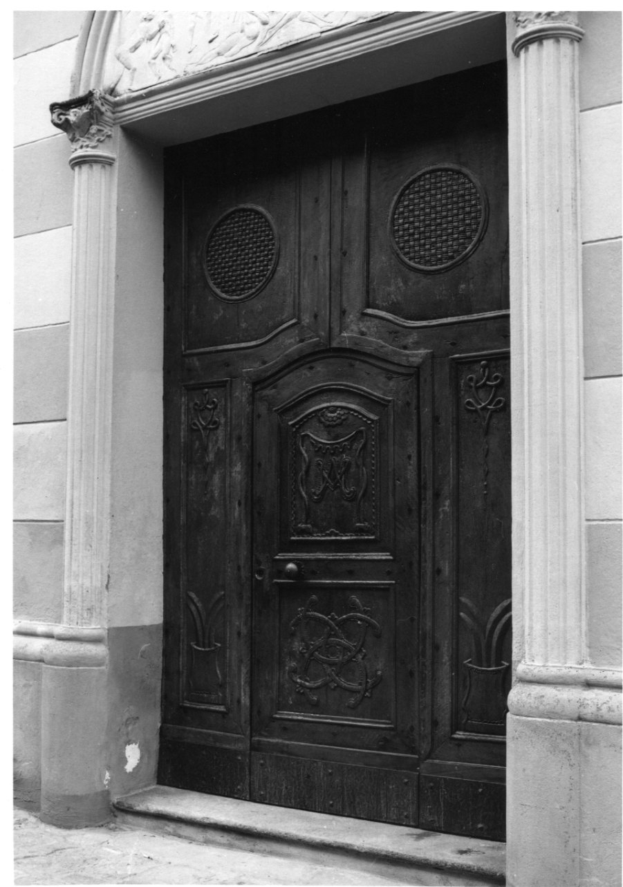portone, opera isolata - bottega astigiana (sec. XIX)