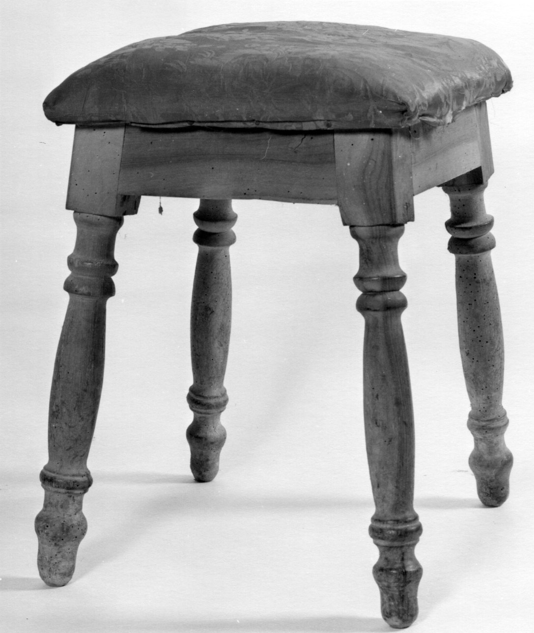 sgabello, serie - ambito astigiano (sec. XIX)