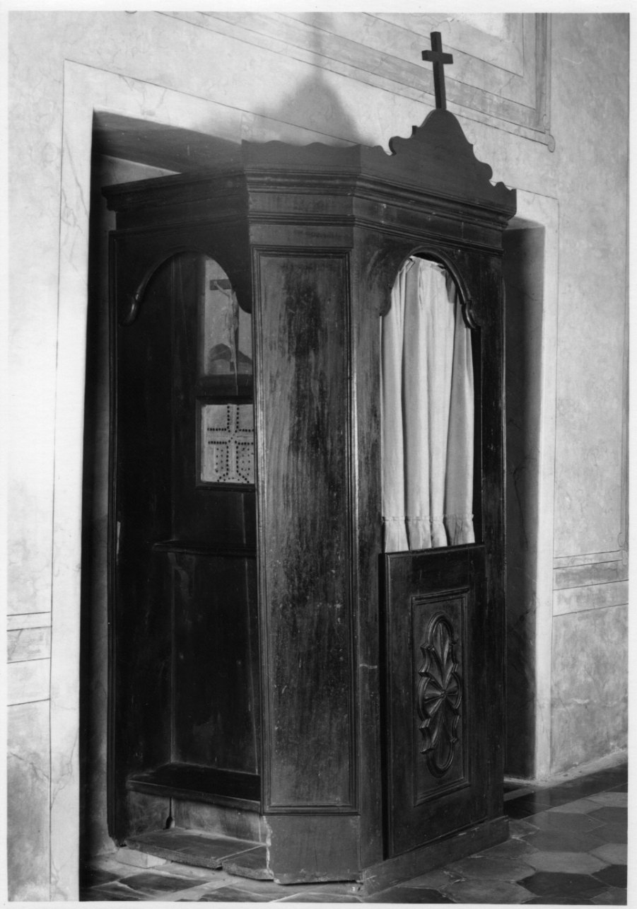 confessionale, opera isolata - bottega astigiana (prima metà sec. XVIII)
