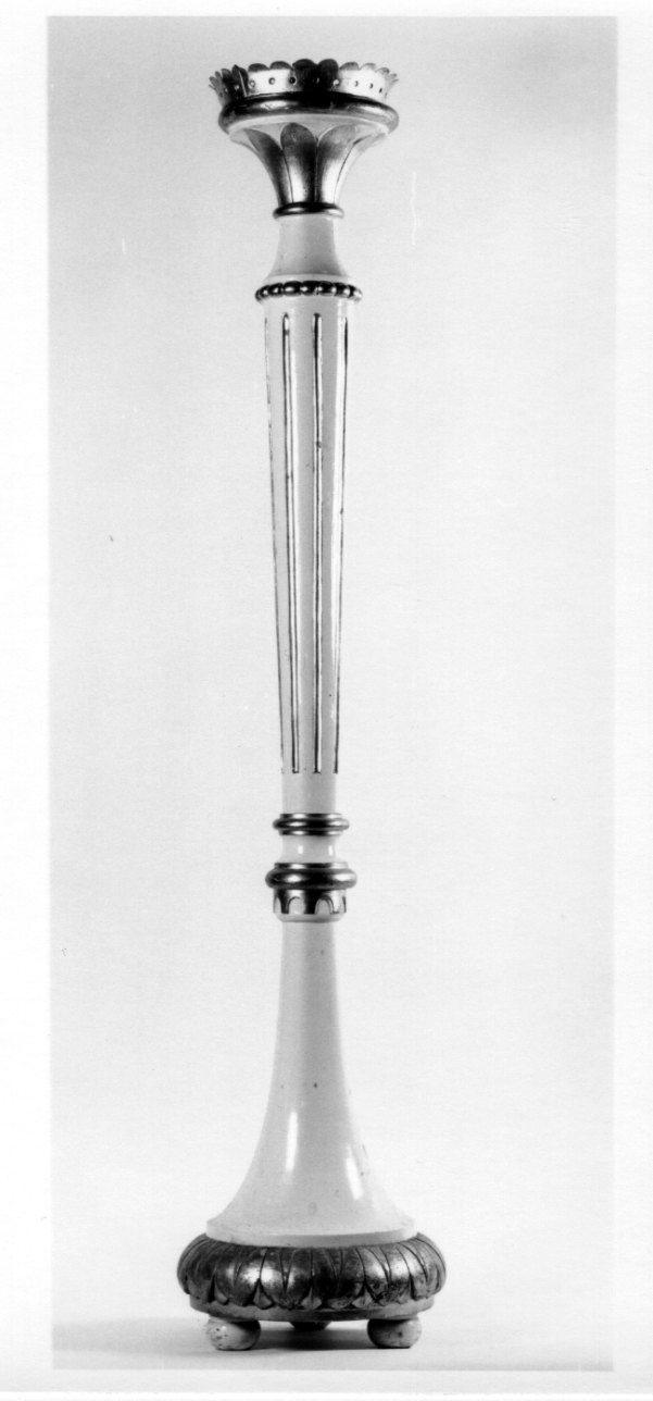 candelabro, serie - bottega piemontese (secondo quarto sec. XX)