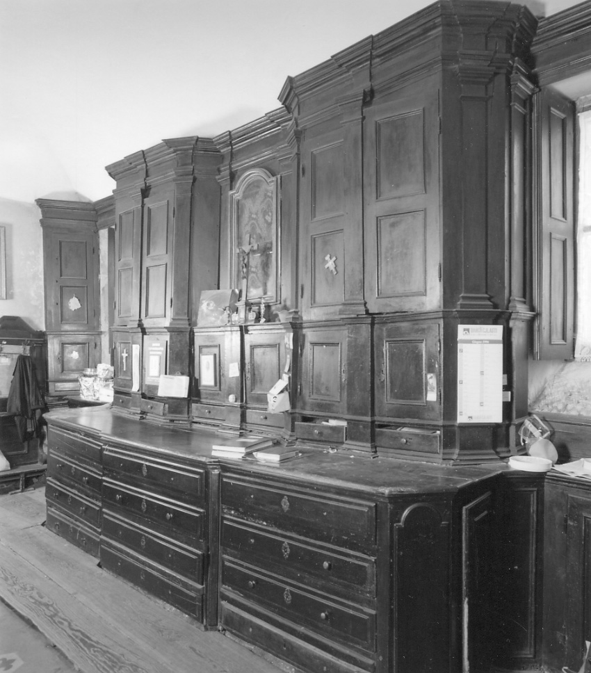 armadio da sacrestia, opera isolata - ambito astigiano (prima metà sec. XIX)