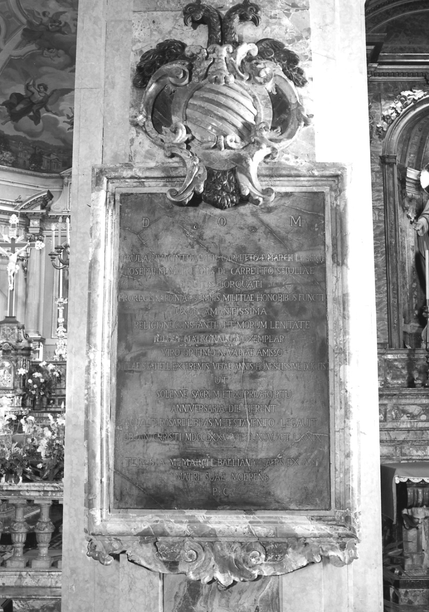 stemma gentilizio della famiglia dei Del Carretto (lapide commemorativa, opera isolata) - bottega lombarda (ultimo quarto sec. XVIII)