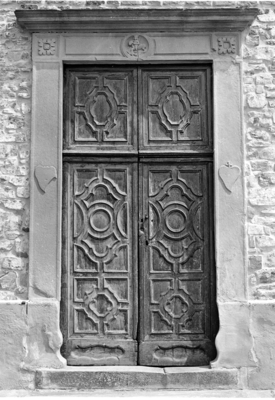 portone - a due battenti, opera isolata - bottega astigiana (seconda metà sec. XVII)