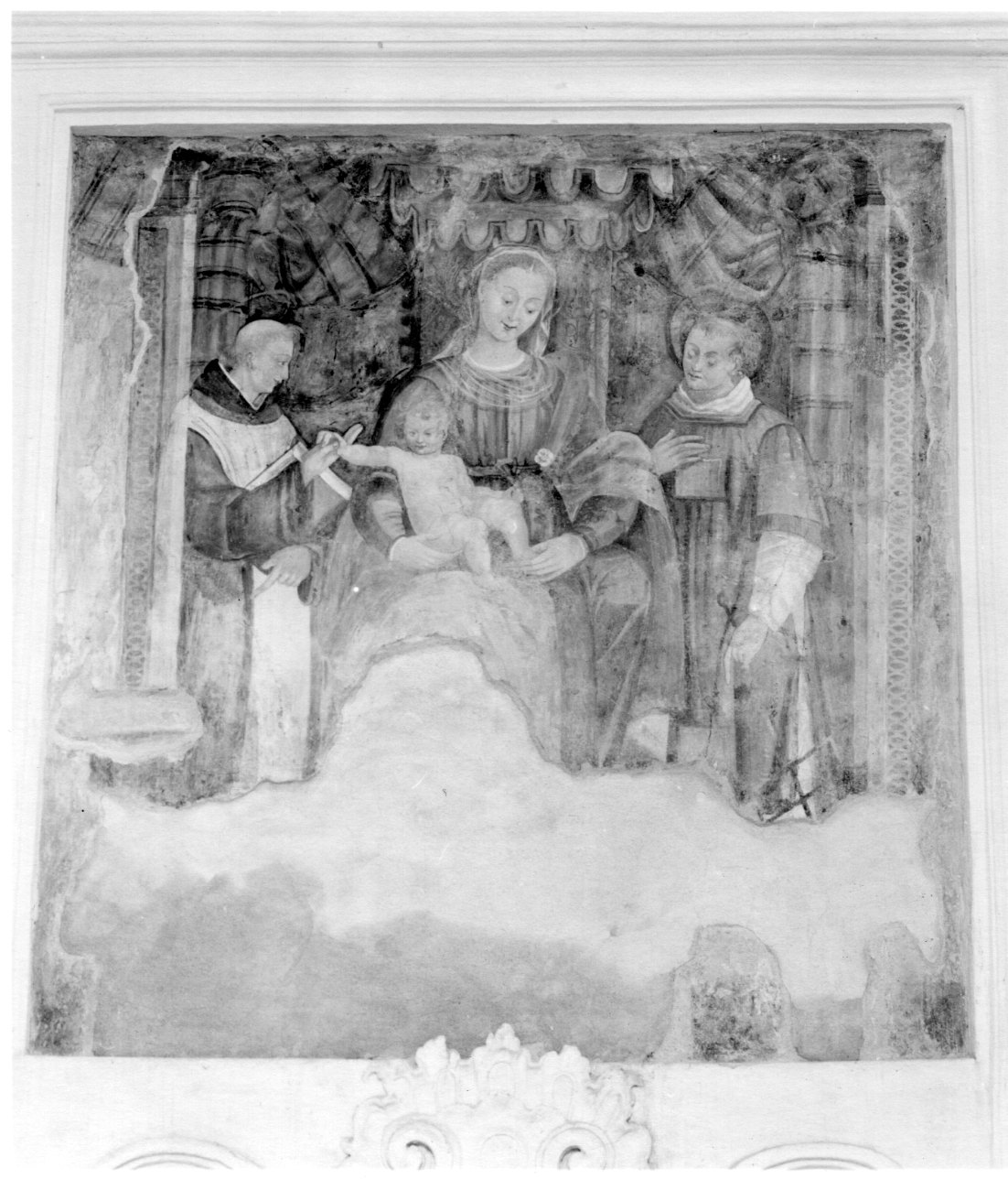 Madonna con Bambino in trono con San Bernardo e San Lorenzo (dipinto, opera isolata) - ambito astigiano (sec. XVI)