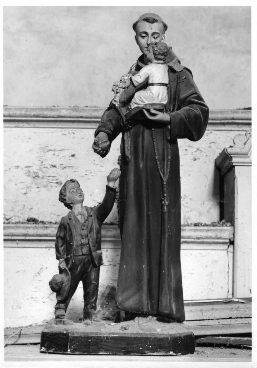Sant'Antonio da Padova con il bambino (statua, opera isolata) - bottega piemontese (ultimo quarto sec. XIX)