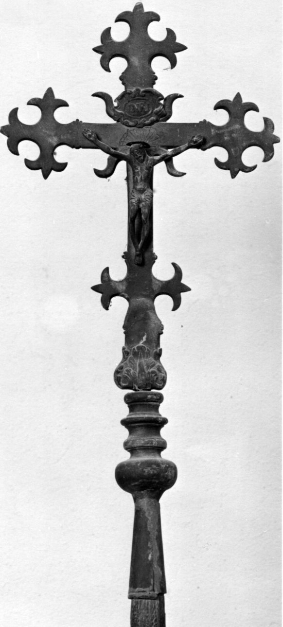Cristo crocifisso dolente (croce processionale, opera isolata) - ambito astigiano (seconda metà sec. XVII)