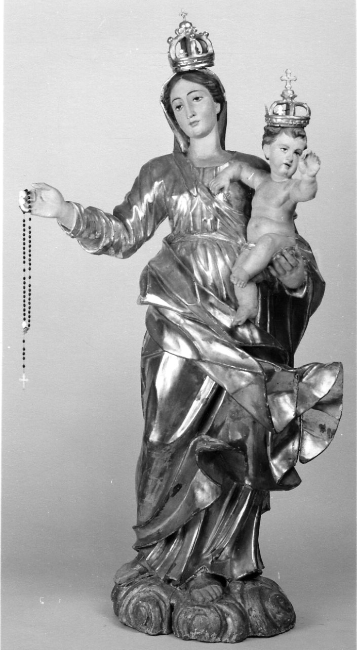 Madonna del Rosario (statua, opera isolata) di Crottis (sec. XVIII)