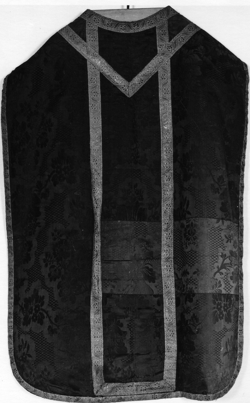 paramento liturgico, insieme - manifattura italiana (terzo quarto sec. XVIII)