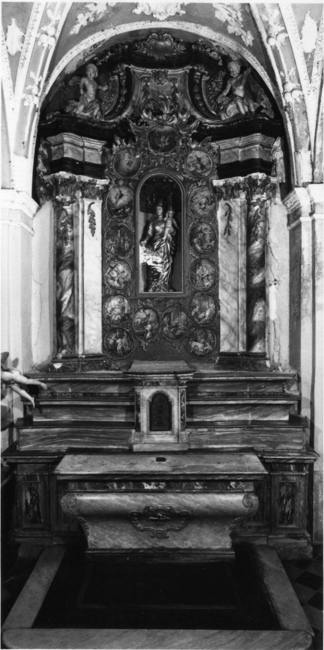 altare - a edicola, opera isolata - bottega piemontese (metà sec. XVIII)