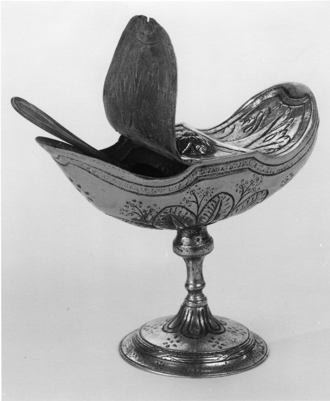 navicella portaincenso, opera isolata - bottega piemontese (seconda metà sec. XIX)