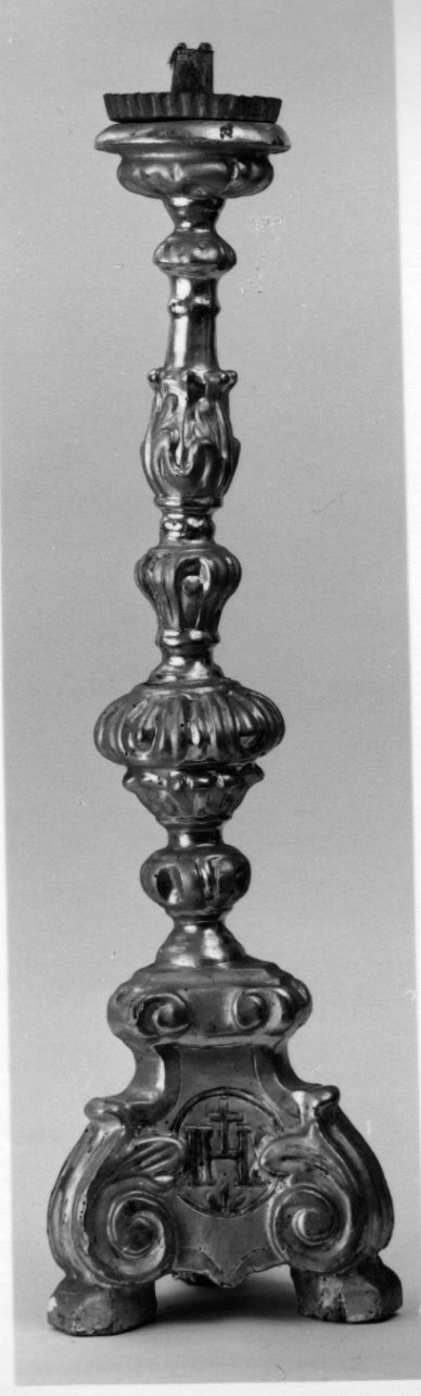 candeliere d'altare, serie - bottega piemontese (ultimo quarto sec. XVIII)