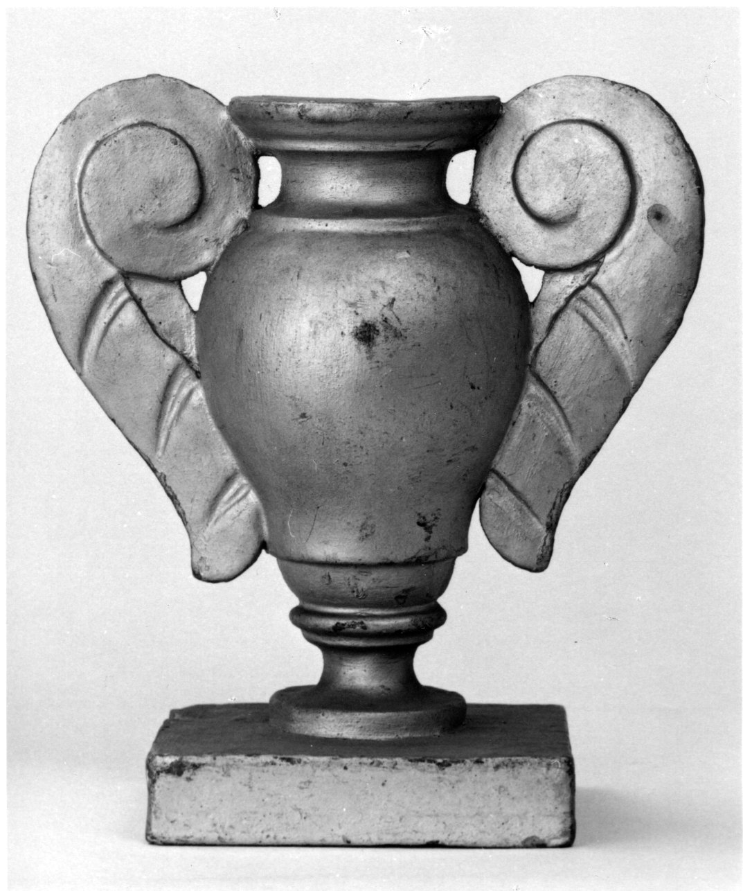 vaso d'altare, serie - bottega piemontese (secondo quarto sec. XIX)