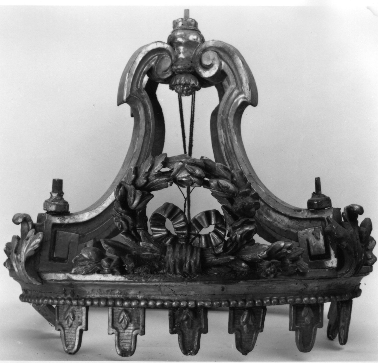 corona pensile, opera isolata - bottega piemontese (ultimo quarto sec. XVIII)