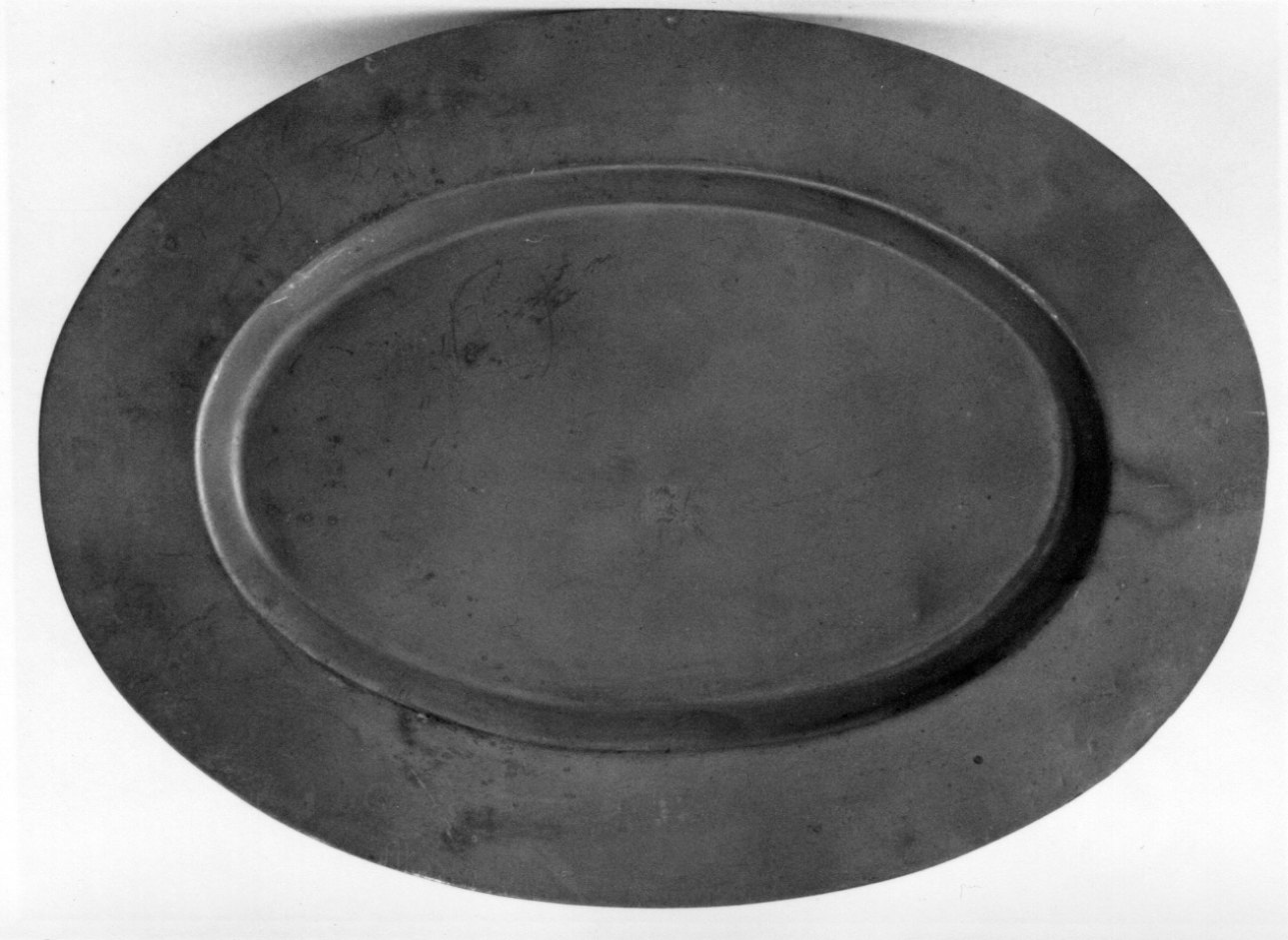 patena, opera isolata - bottega piemontese (ultimo quarto sec. XIX)