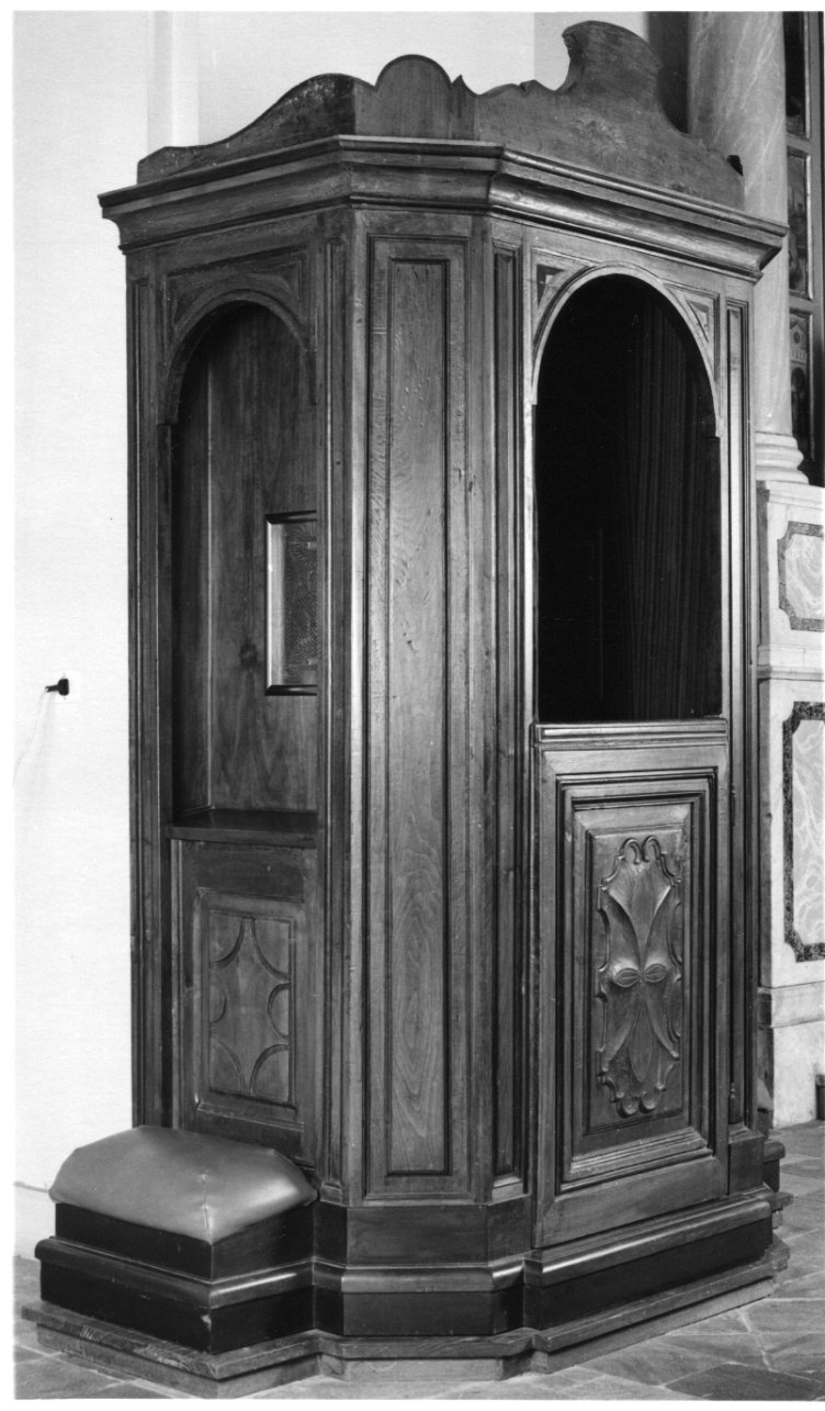 confessionale, opera isolata - bottega piemontese (primo quarto sec. XVIII)