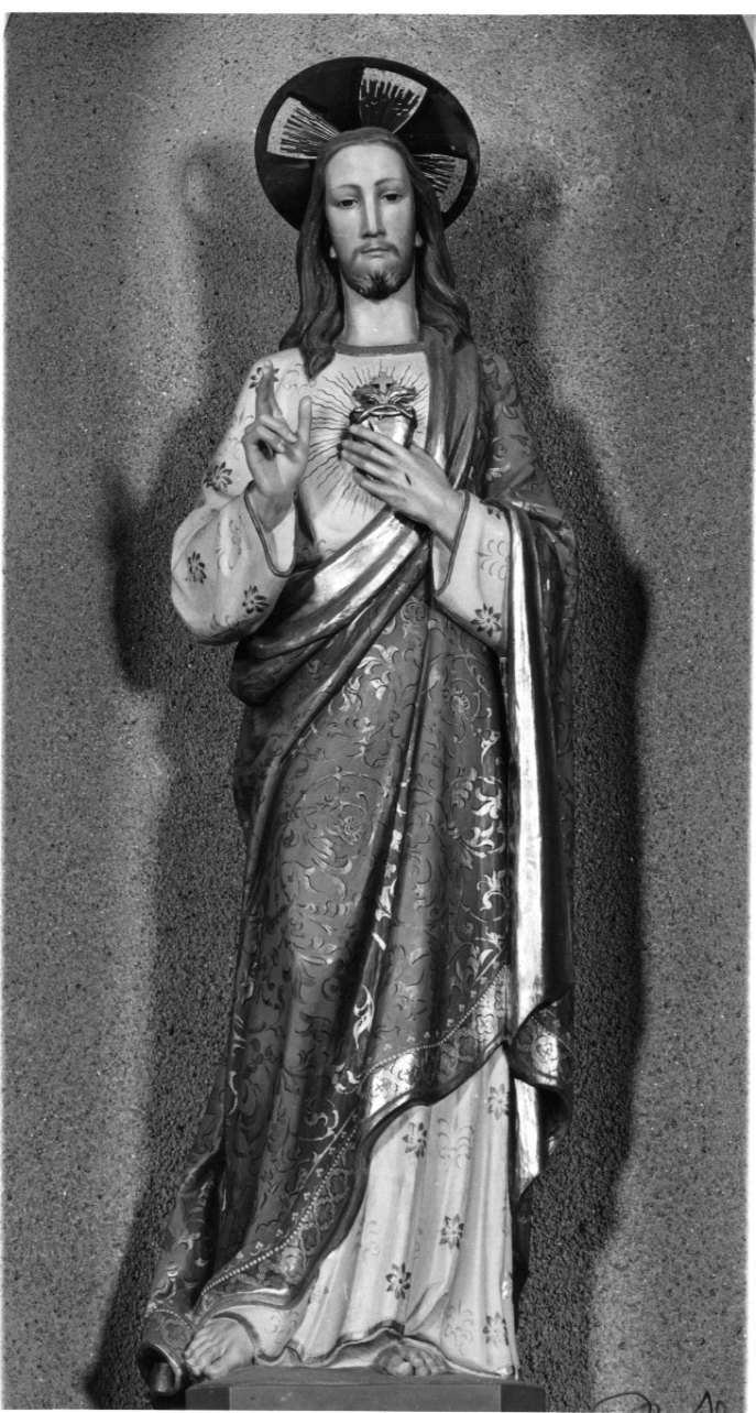 Sacro Cuore di Gesù (statua, opera isolata) di Prinotti Ditta (prima metà sec. XX)