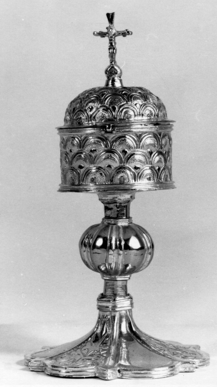 pisside da viatico, opera isolata - bottega ligure (sec. XVIII)