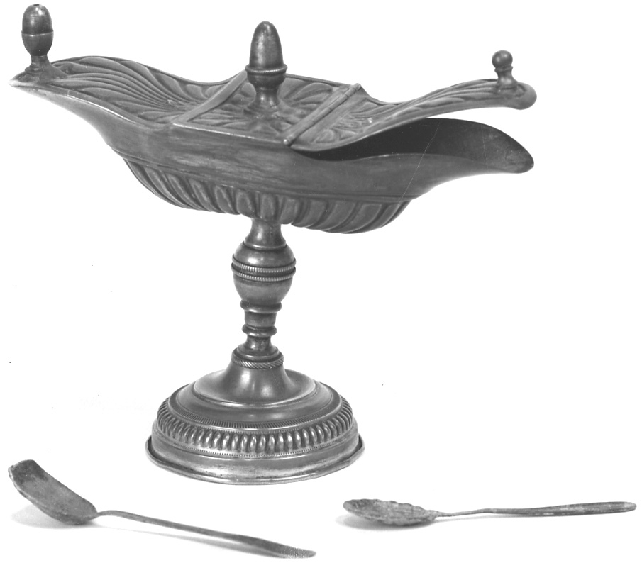 navicella portaincenso, opera isolata - bottega piemontese (ultimo quarto sec. XIX)