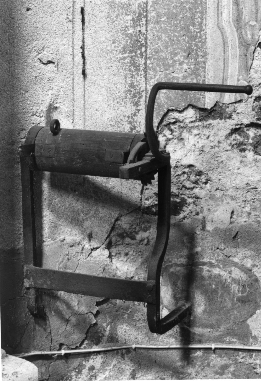 meccanismo per tendaggio, opera isolata - bottega piemontese (seconda metà sec. XIX)