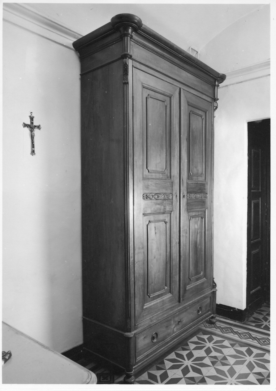 armadio, opera isolata - bottega piemontese (ultimo quarto sec. XIX)