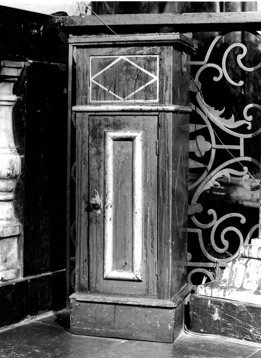 armadietto, opera isolata - bottega piemontese (inizio sec. XIX)