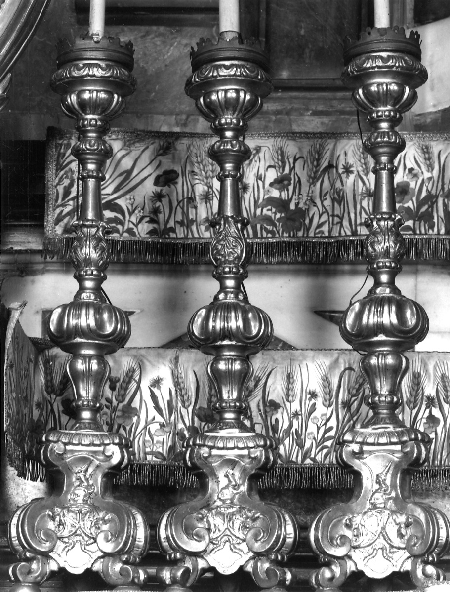 candeliere d'altare, serie - bottega piemontese (inizio sec. XIX)