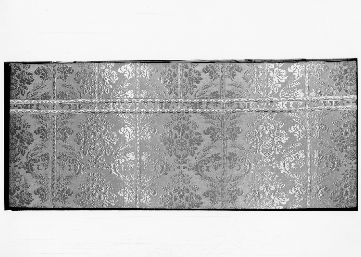 paliotto, opera isolata - manifattura piemontese (seconda metà sec. XIX)