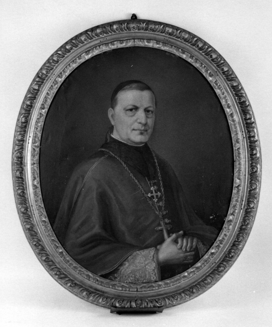 ritratto a mezza figura di prelato (dipinto, opera isolata) - bottega piemontese (terzo quarto sec. XIX)