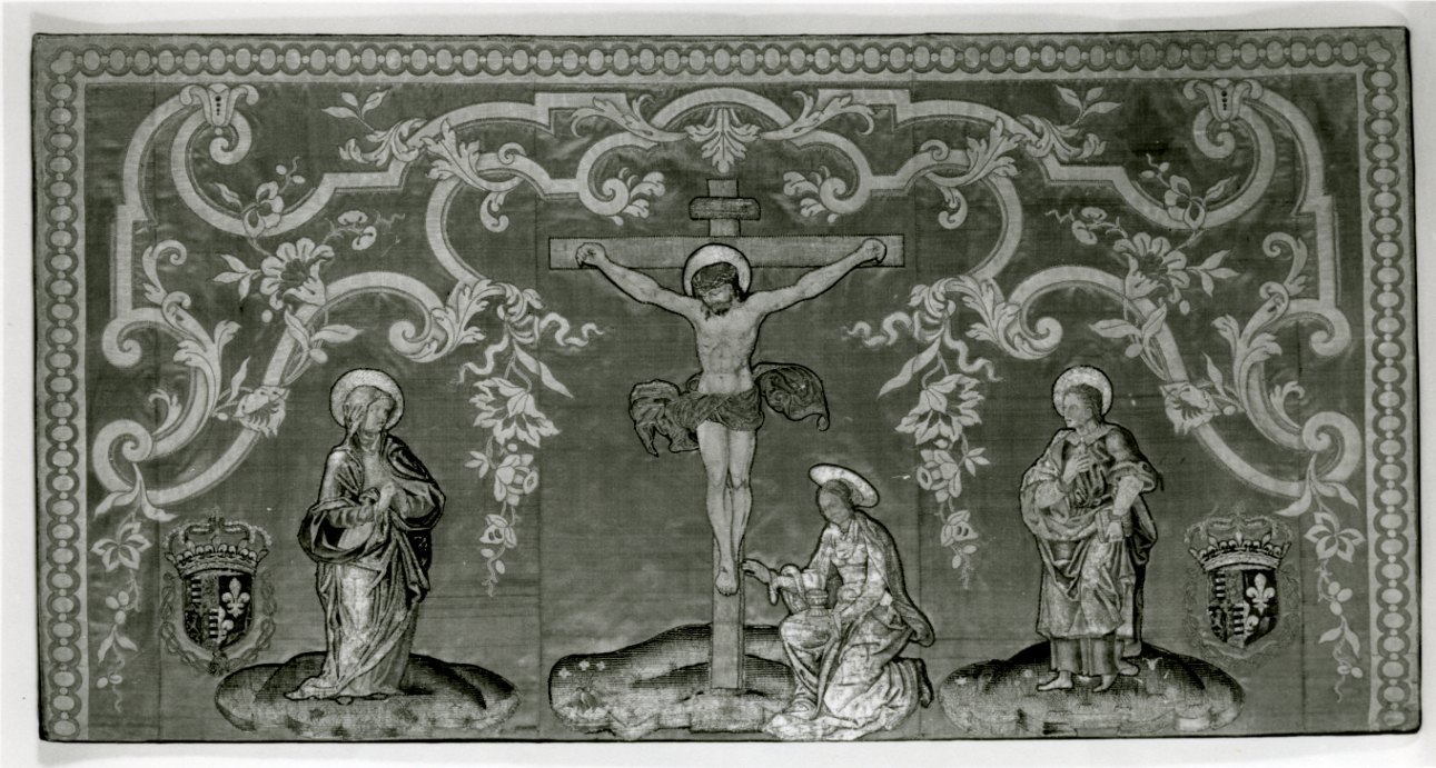 Paliotto di Cristina di Francia, Cristo crocifisso con la Madonna, Santa Maria Maddalena, San Giovanni evangelista (paliotto, opera isolata) - manifattura italiana, manifattura fiamminga (sec. XVI, sec. XIX)