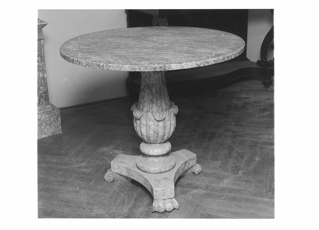 tavolo, opera isolata - produzione toscana (?) (metà sec. XIX)