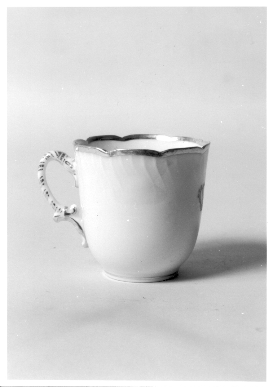 tazzina da caffe', serie di Ginori Manifattura (fine/inizio secc. XIX/ XX)