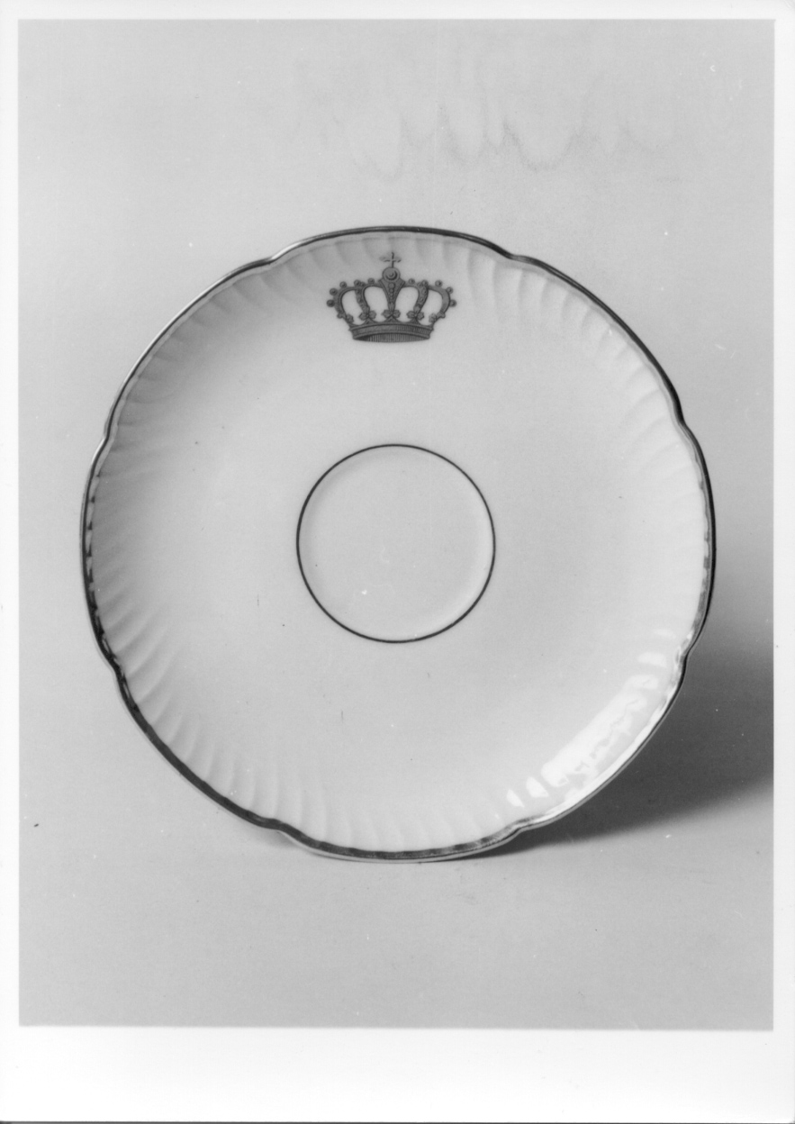 piattino da caffè, serie di Ginori Manifattura (fine/inizio secc. XIX/ XX)