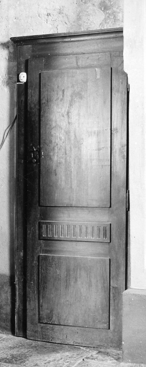 porta, opera isolata - bottega della Valsesia (prima metà sec. XIX)