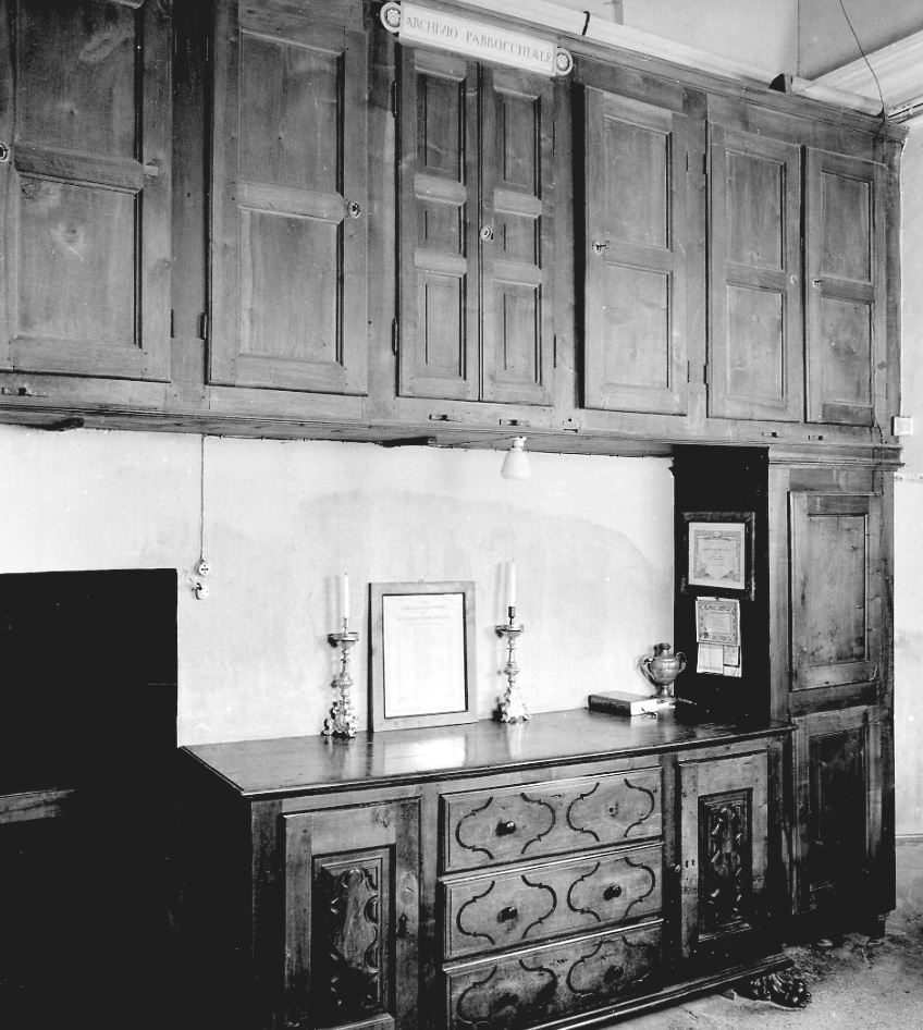 armadio, opera isolata - bottega della Valsesia (sec. XIX)