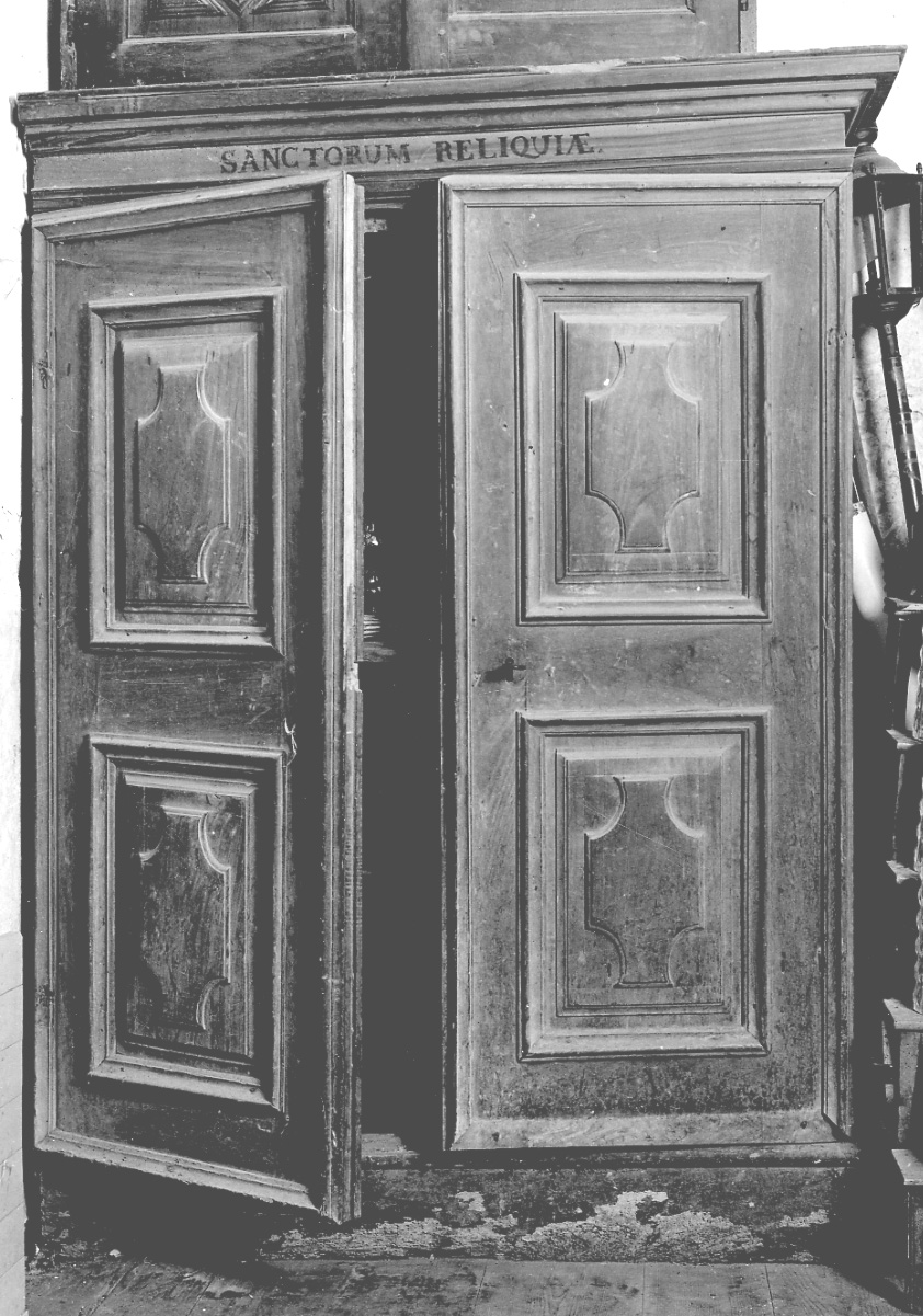 armadio per reliquiari, opera isolata - bottega della Valsesia (prima metà sec. XVIII)