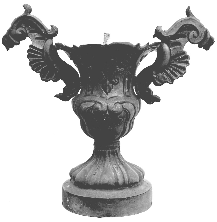 vaso d'altare per composizione floreale, serie - bottega lombardo-piemontese (seconda metà sec. XVIII)