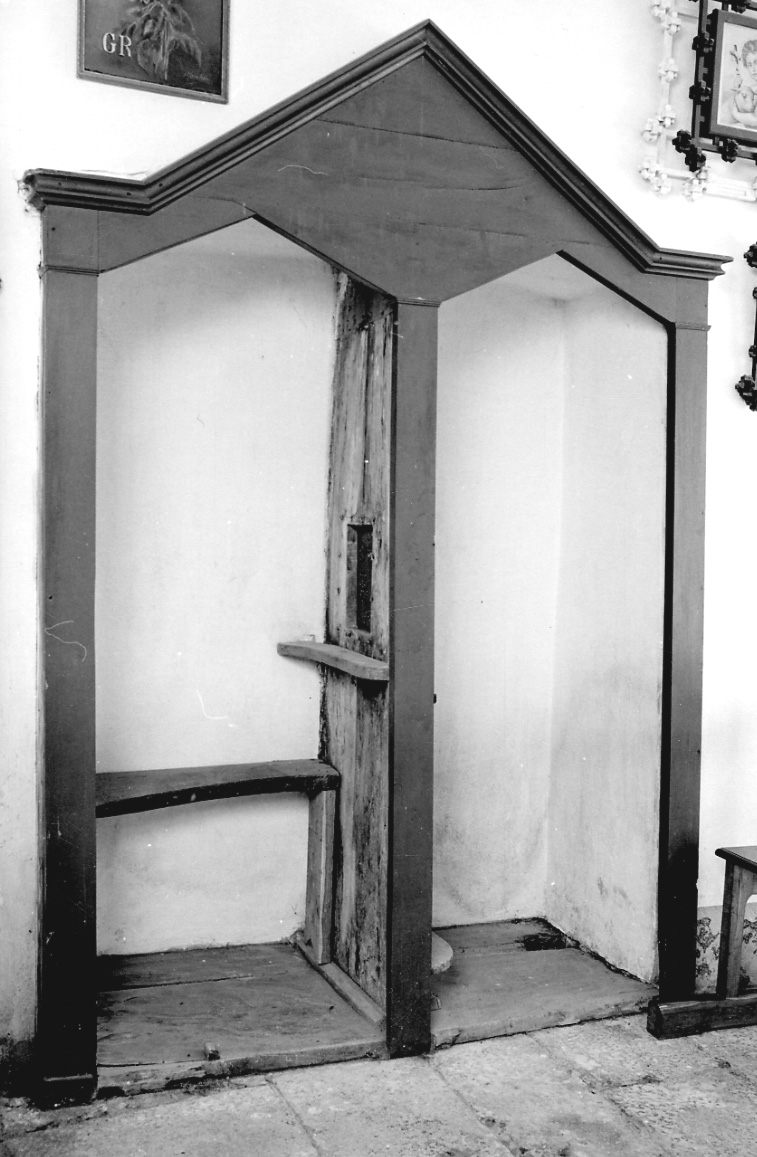 confessionale, opera isolata - bottega della Valsesia (sec. XVII, sec. XIX)