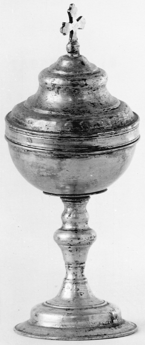 pisside da viatico, opera isolata - bottega lombardo-piemontese (sec. XVIII)