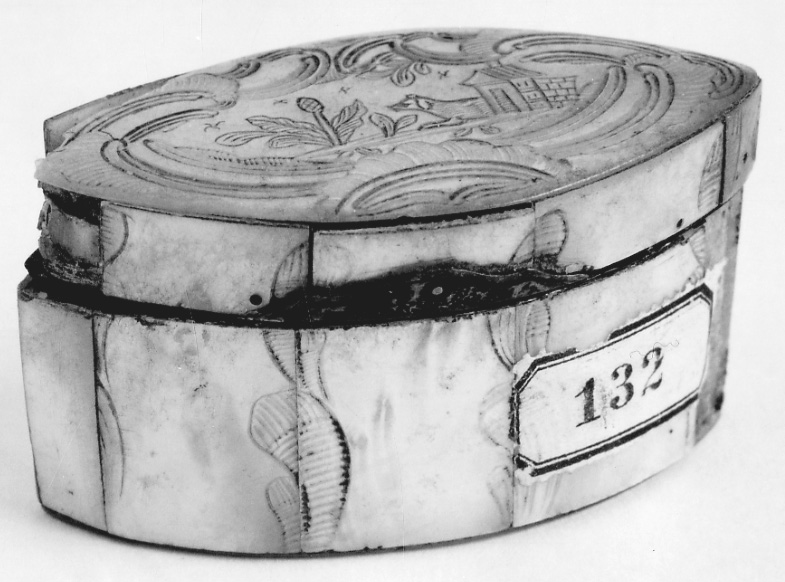 scatola, opera isolata - ambito francese (seconda metà sec. XVIII)