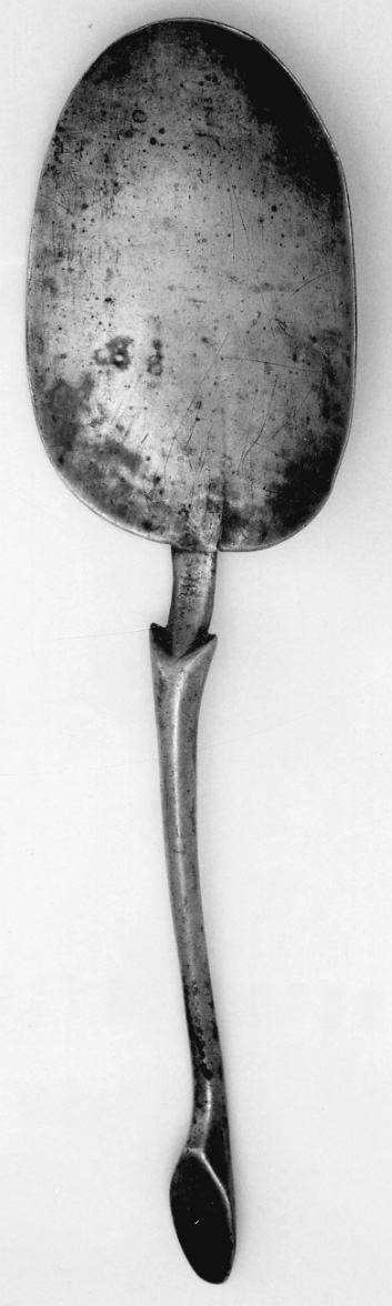 cucchiaio, opera isolata - bottega milanese (inizio sec. XVII)