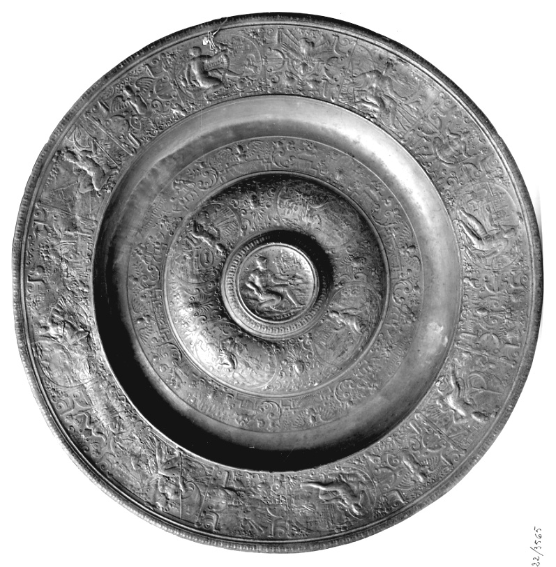 piatto, opera isolata - ambito tedesco (prima metà sec. XVII)