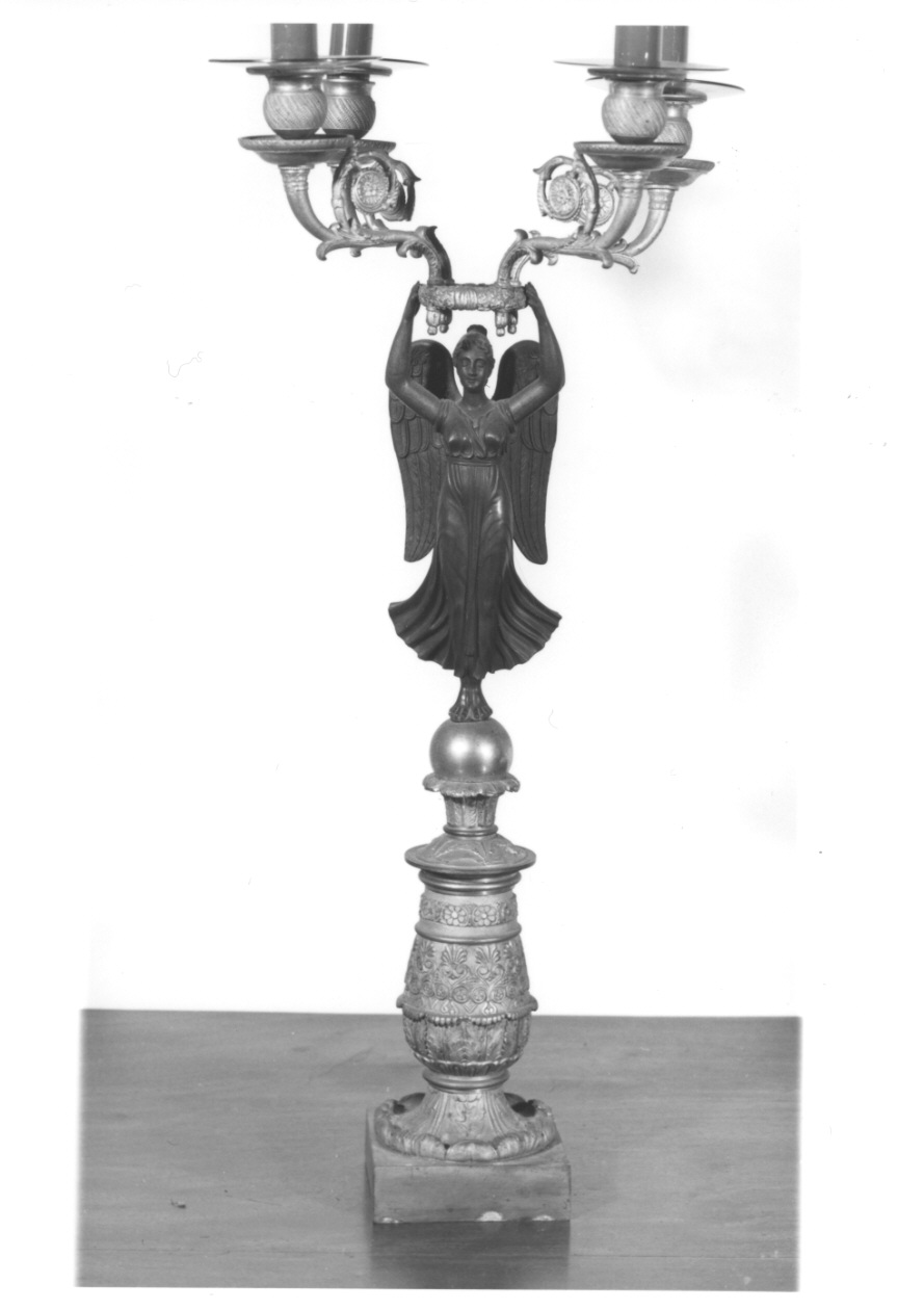 candelabro - a statuetta, opera isolata - produzione piemontese (primo quarto sec. XIX)