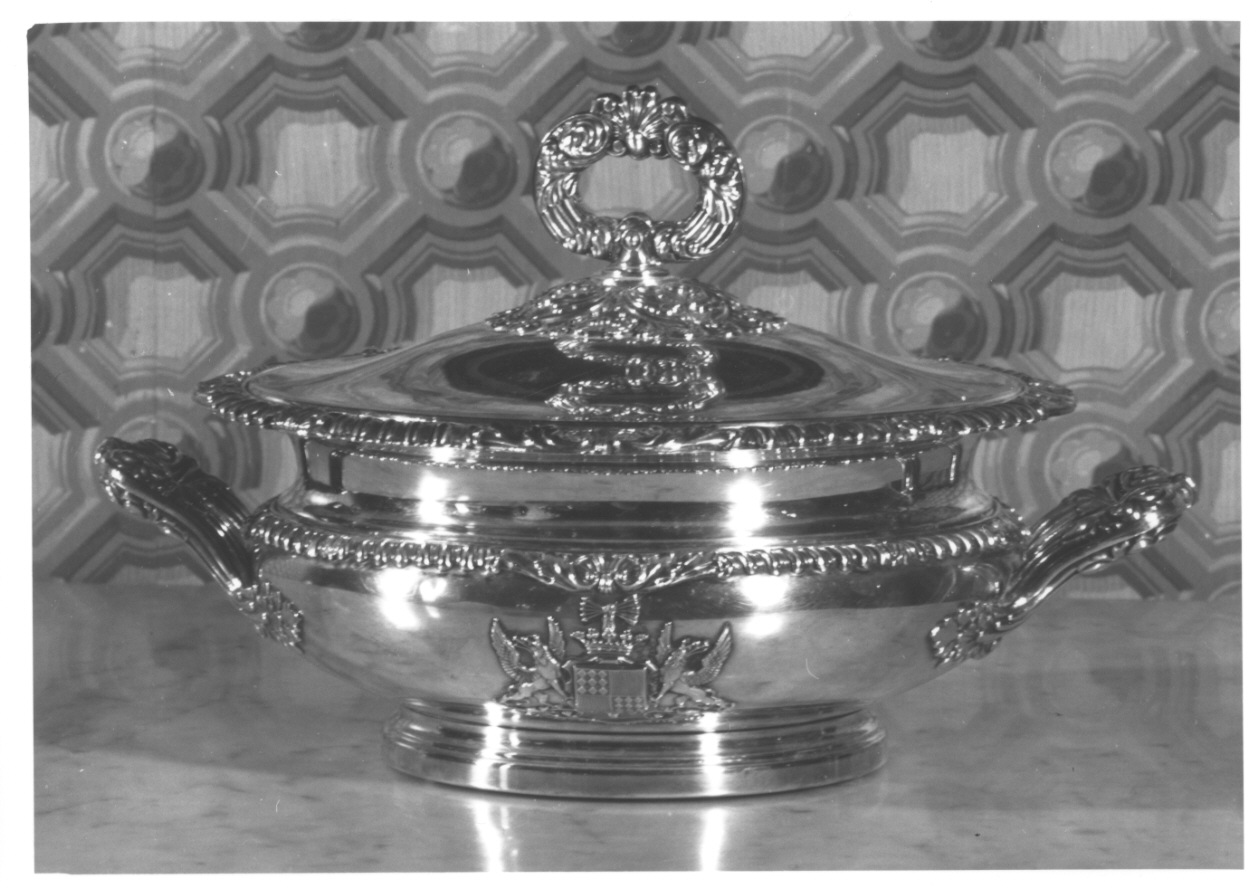 zuppiera, serie - manifattura parigina (sec. XIX)