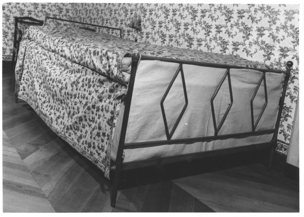 letto, opera isolata - bottega piemontese (seconda metà sec. XIX)