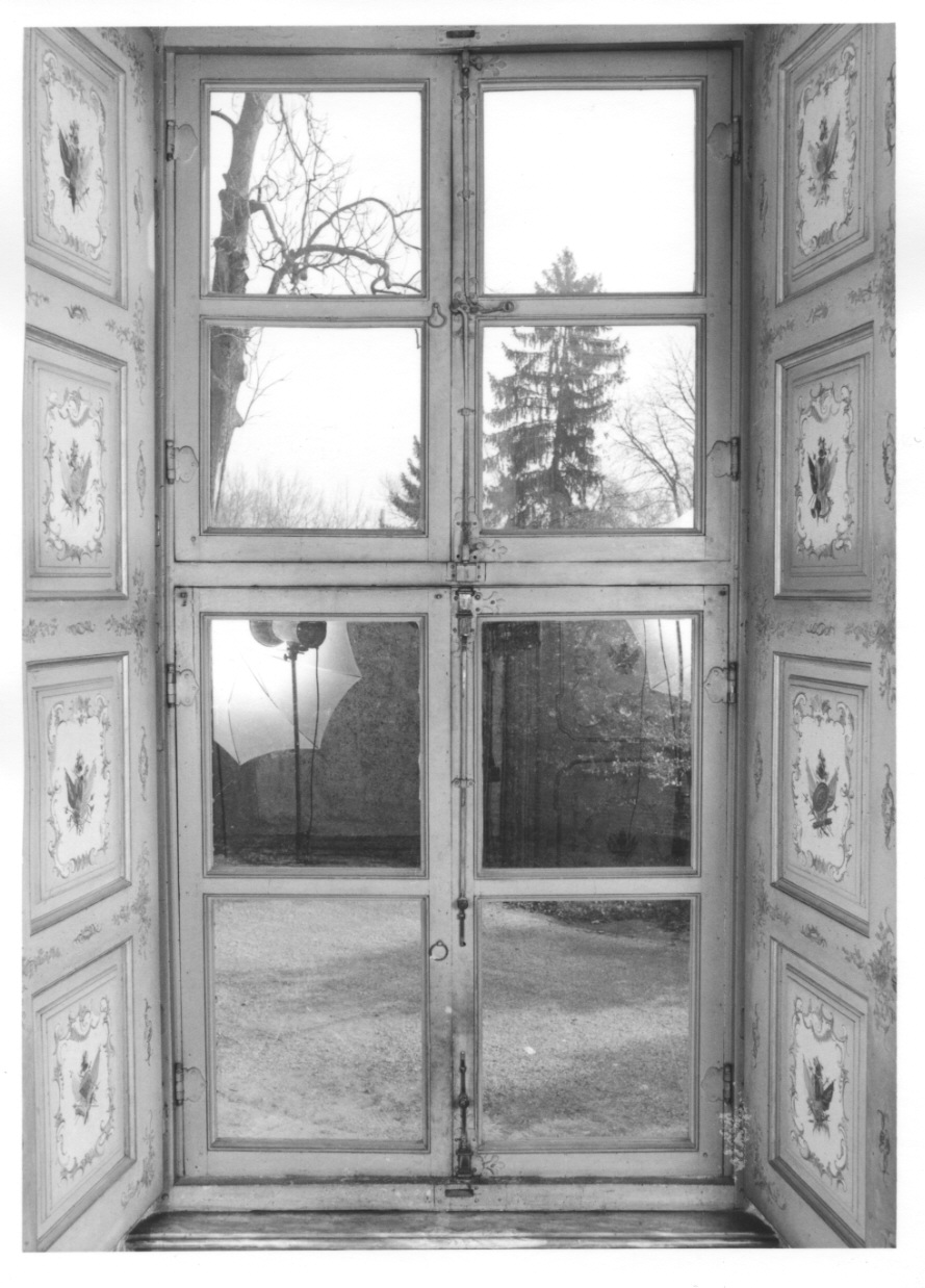 finestra, opera isolata - ambito piemontese (metà sec. XVIII)