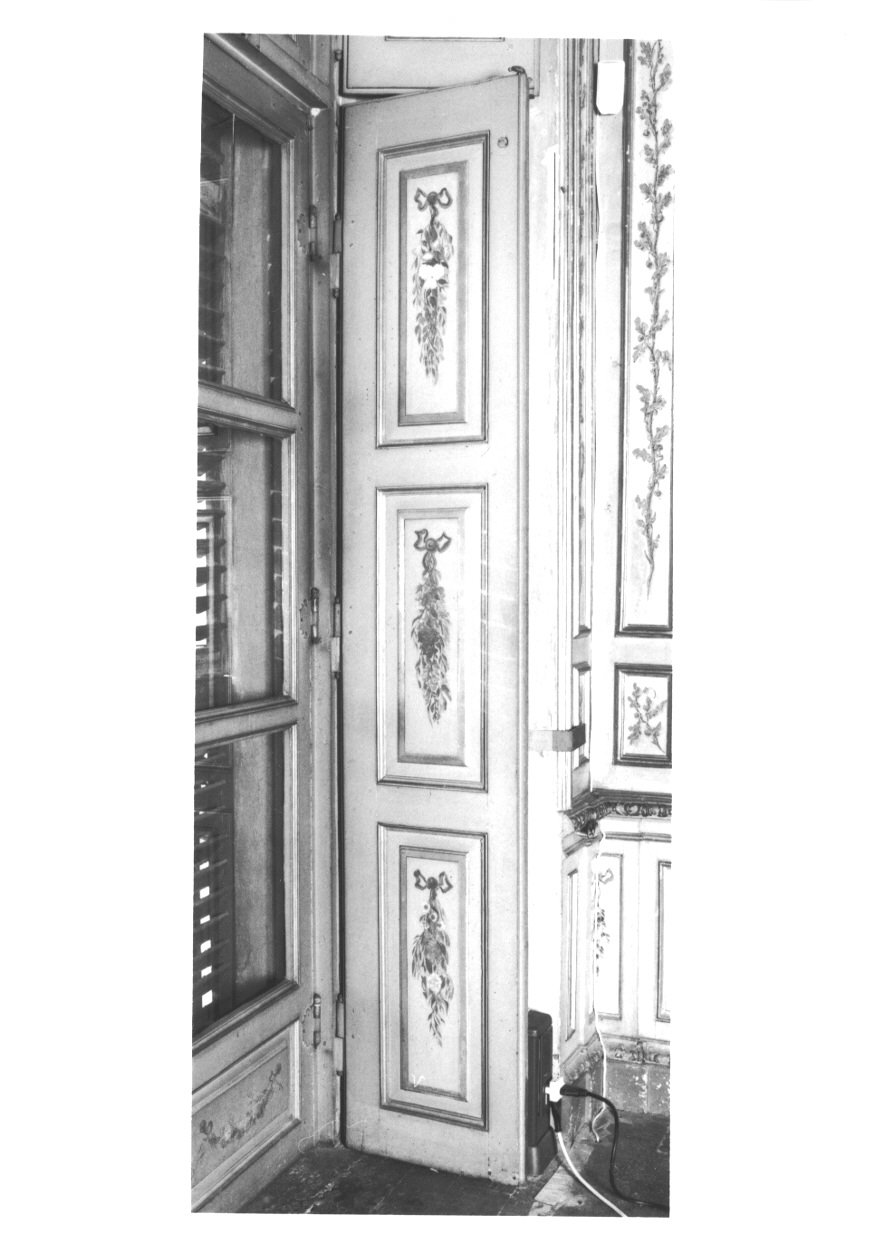 MOTIVI DECORATIVI VEGETALI (scuro di finestra, opera isolata) - ambito piemontese (terzo quarto sec. XVIII)