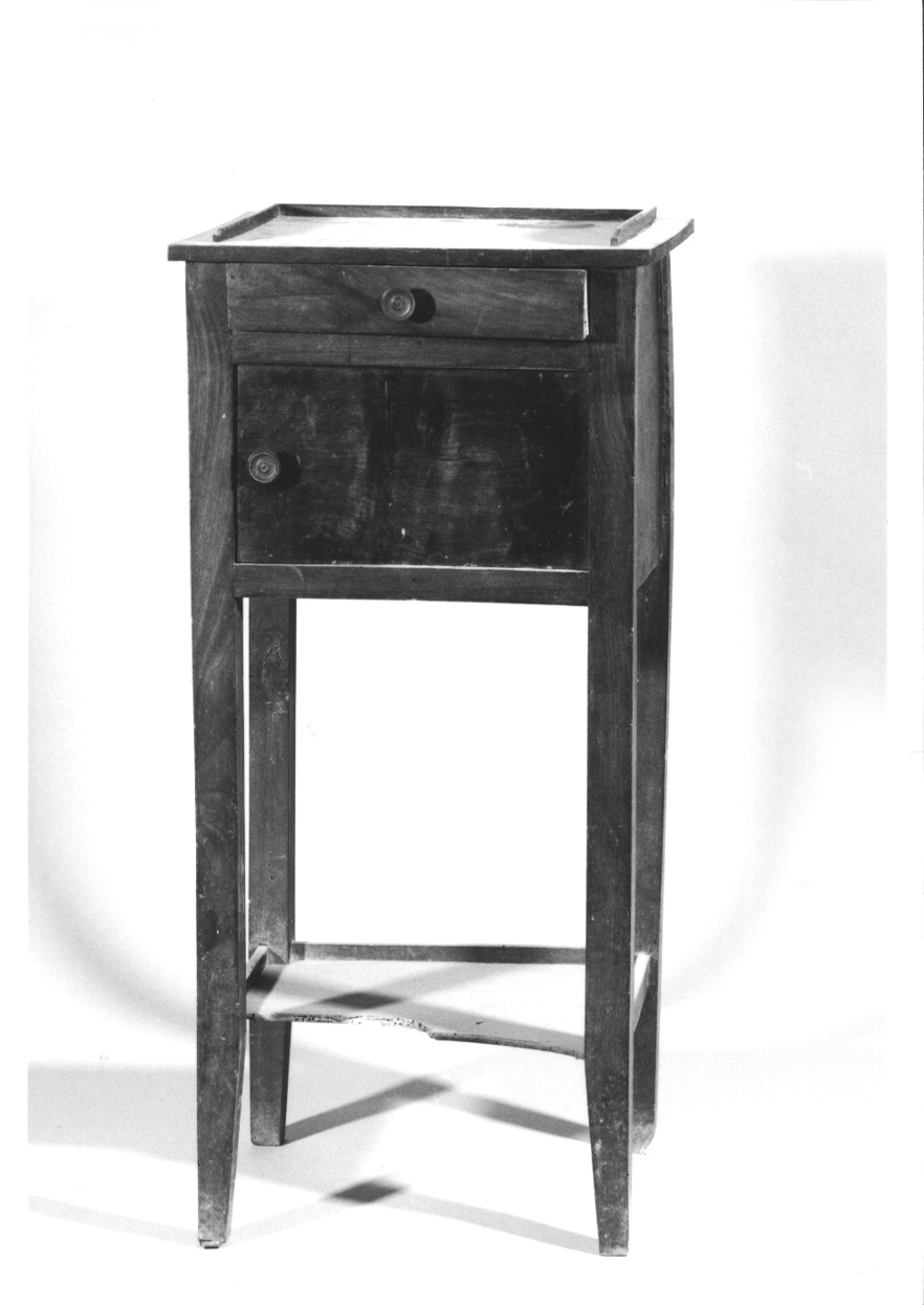 comodino, opera isolata - ambito piemontese (ultimo quarto sec. XIX)